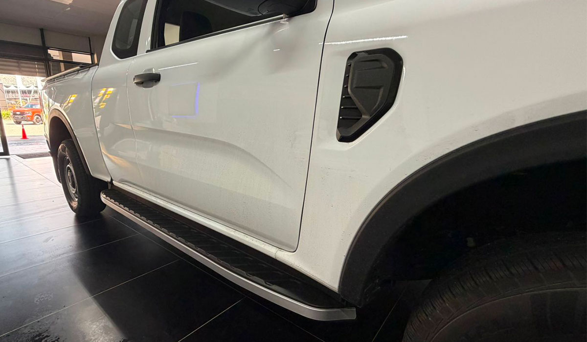 Artav side steps ford ranger single cab